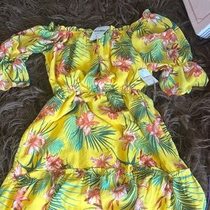 Women’s Tropical Yellow Floral Dress. Small. NWT. Forever 21 Contemporary.